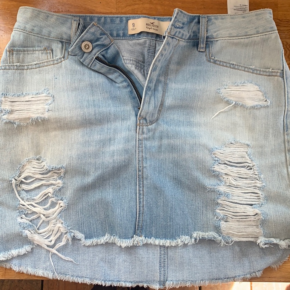 Hollister skirt